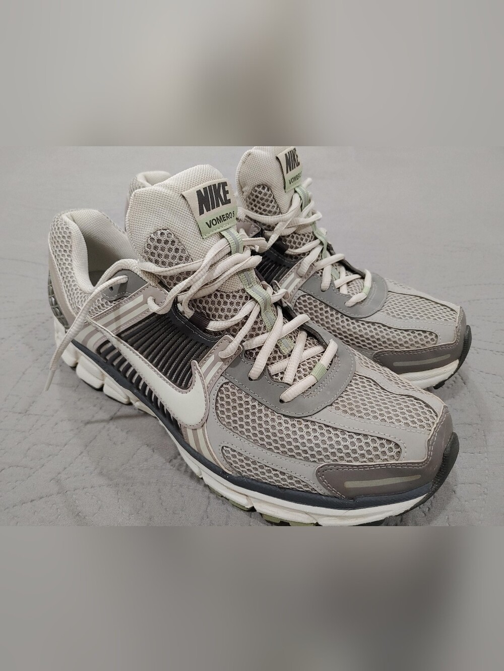 Nike Vomero 5 Bowerman Series Men's Size 12.5 Good Condition